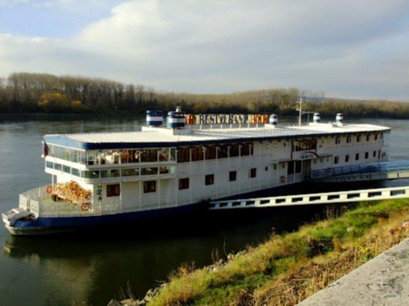 Botel Marina Братислава Экстерьер фото